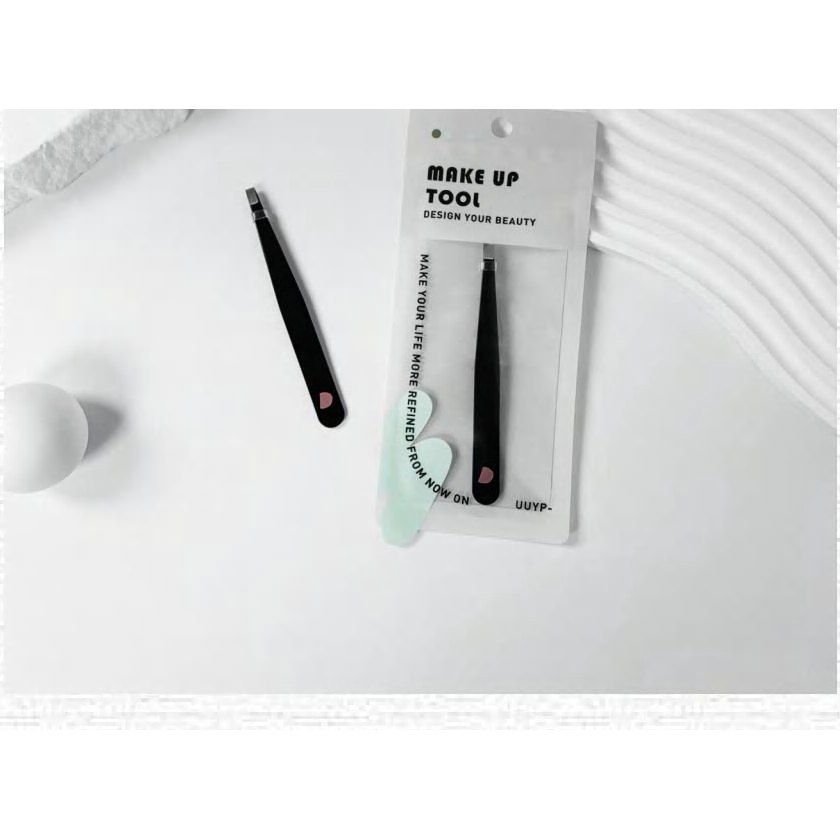 Ultra-Thin Flat Eyebrow Tweezer 產品圖