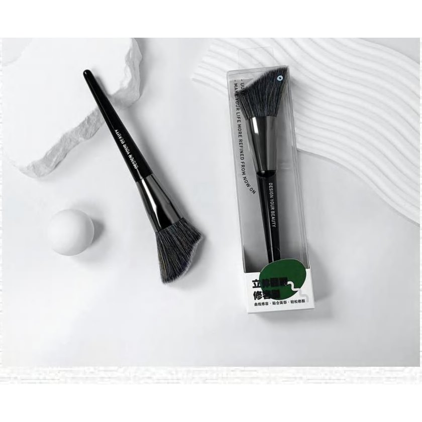 High-Quality Contouring Brush 產品圖